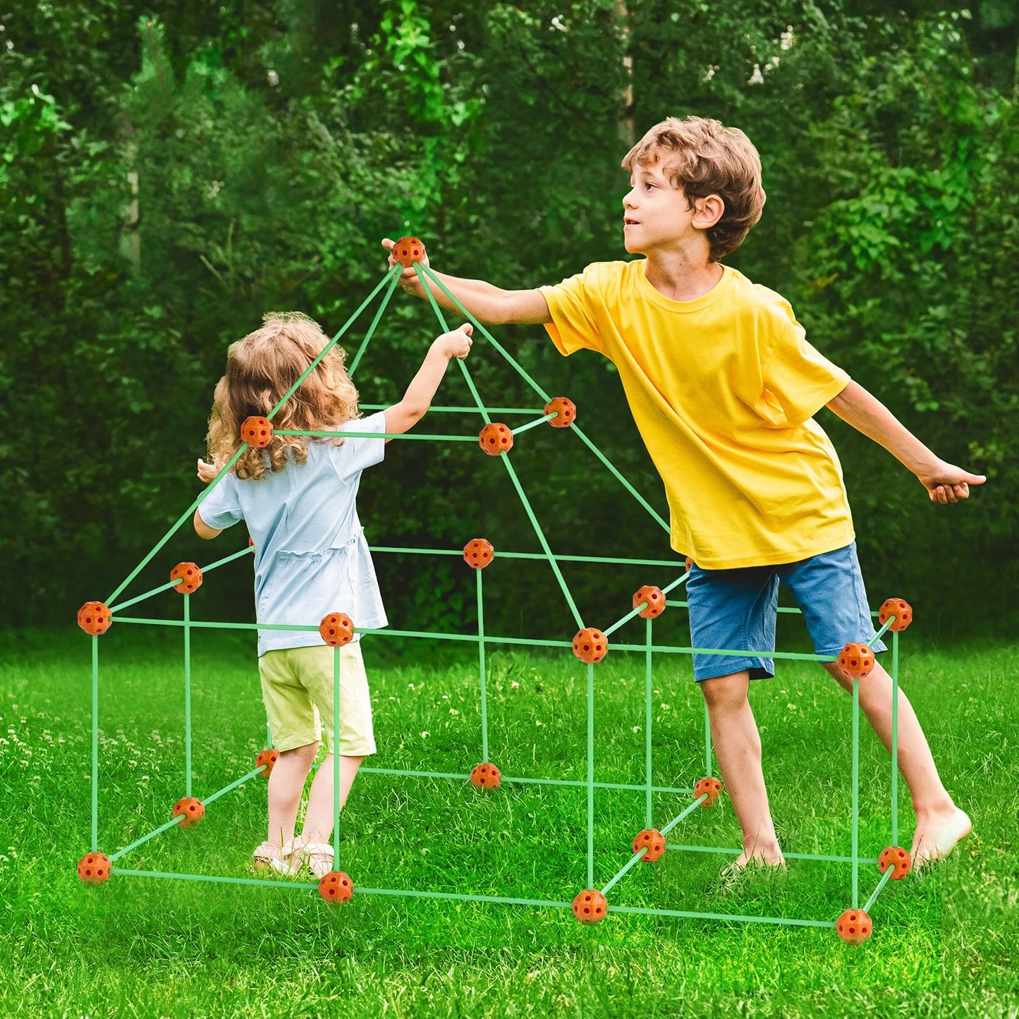 VEVOR Glow-in-the-Dark Fort Building Kit - Unlock Endless Adventures with STEM Fun for Kids (85 Pieces)